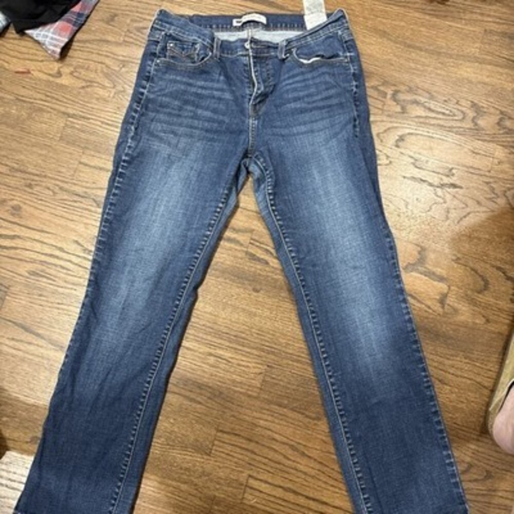 Levi's 505 Straight Leg Women's Light Wash Blue Denim Jeans Measures 30/30